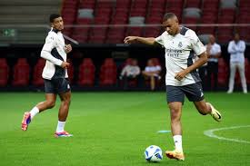 巴塞罗那的 巴塞罗那的